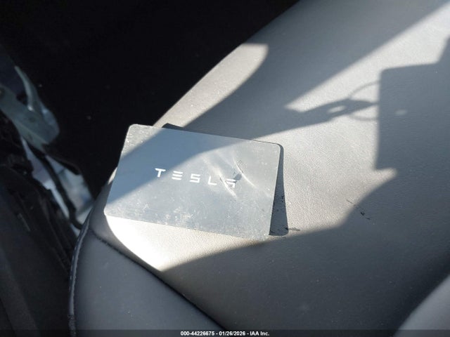 2022 TESLA MODEL Y 7SAYGDEE1NF425622 Photo 10