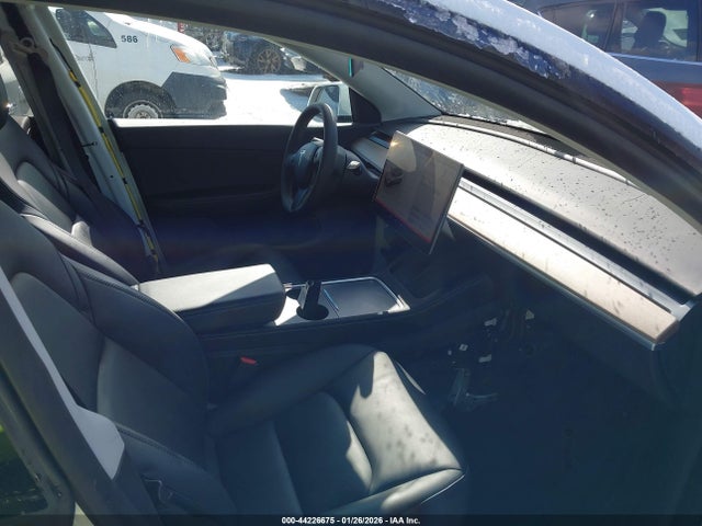 2022 TESLA MODEL Y 7SAYGDEE1NF425622 Photo 4