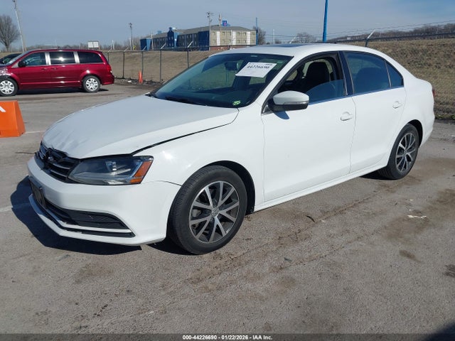 2017 VOLKSWAGEN JETTA 3VWDB7AJ2HM204137 Photo 1