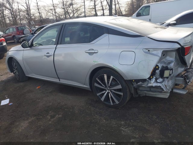 Продажа на аукционе авто 2022 Nissan Altima Sr Fwd, vin: 1N4BL4CV2NN401547, номер лота: 44226701