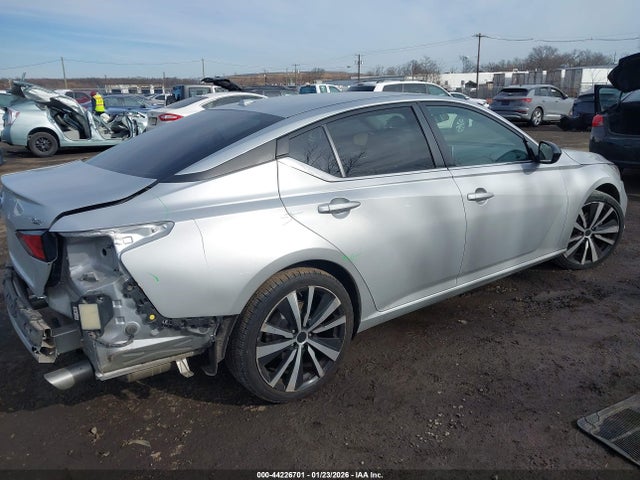 Продажа на аукционе авто 2022 Nissan Altima Sr Fwd, vin: 1N4BL4CV2NN401547, номер лота: 44226701