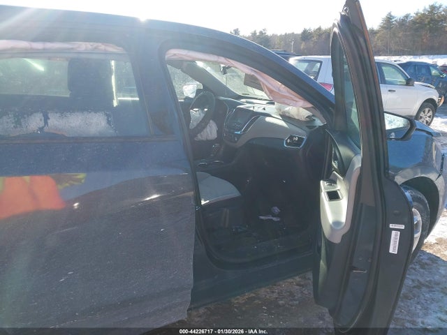 2GNAXREV6J6270861 Chevrolet EQUINOX LS