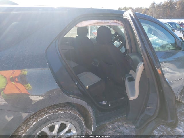 2GNAXREV6J6270861 Chevrolet EQUINOX LS