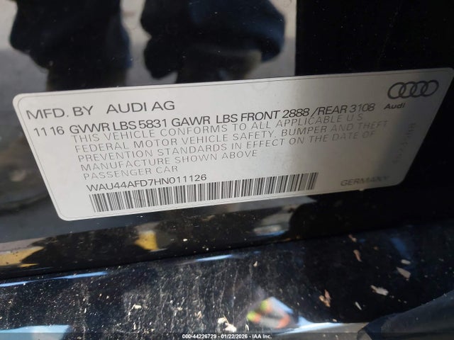 2017 AUDI A8 L WAU44AFD7HN011126 Photo 8