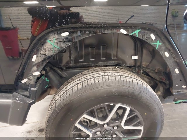 1C4PJXEN9SW606471 Jeep Wrangler 4-door Sahara 4x4