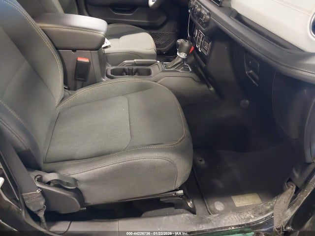 1C4PJXEN9SW606471 Jeep Wrangler 4-door Sahara 4x4