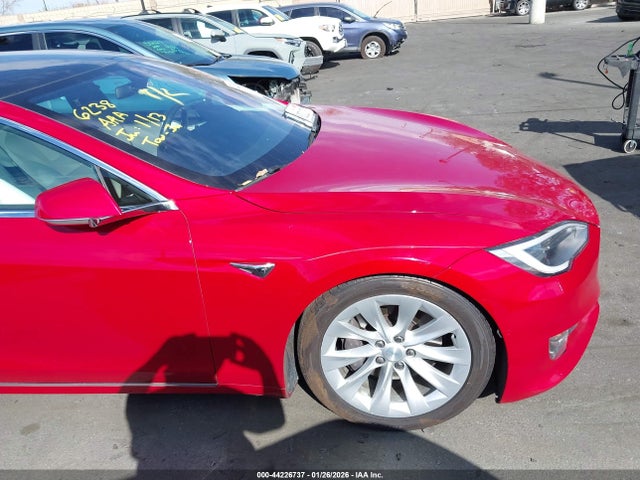 Tesla Model S 100d/60d/75d/90d/p100d 2017 5YJSA1E26HF224554 Image 19