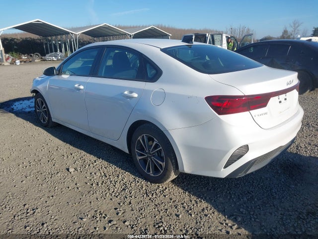 3KPF24AD2PE668462 KIA Forte Lxs