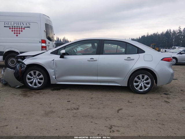 Toyota COROLLA LE 2026 5YFB4MDE3TP406861 Image 14