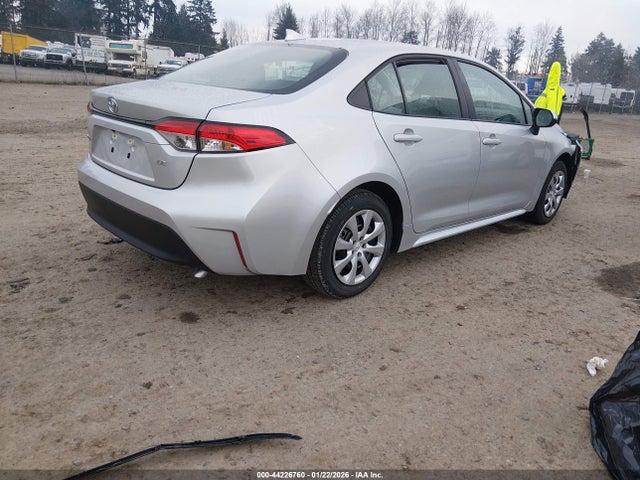 Toyota COROLLA LE 2026 5YFB4MDE3TP406861 Image 4