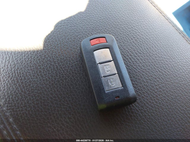 2010 MITSUBISHI OUTLANDER JA4JS4AX4AZ002472 Photo 10