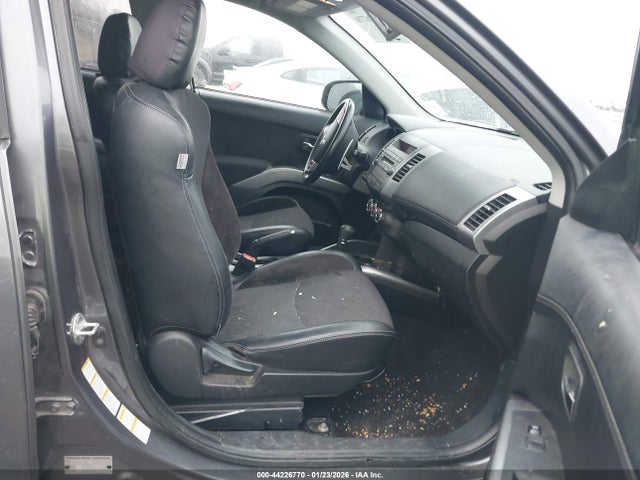 2010 MITSUBISHI OUTLANDER JA4JS4AX4AZ002472 Photo 4