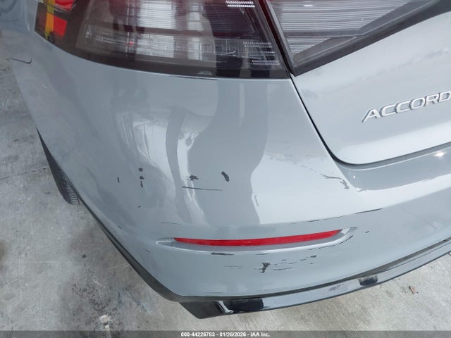 44226783 :رقم المزاد ، 1HGCY2F79SA052943 vin ، 2025 Honda Accord Hybrid Sport-l مزاد بيع
