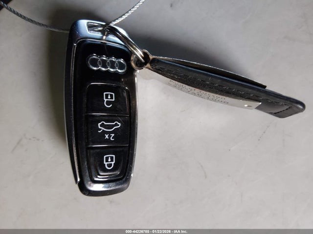 2021 AUDI RS Q8 WU1ARBF15MD023393 Photo 10