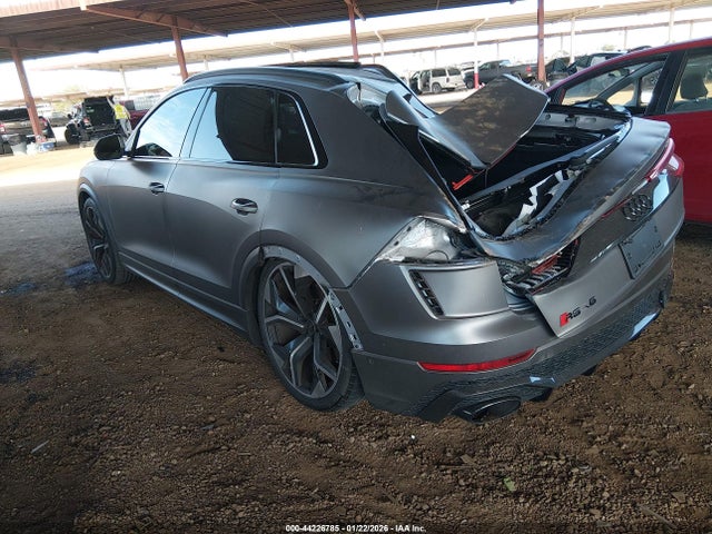 2021 AUDI RS Q8 WU1ARBF15MD023393 Photo 2