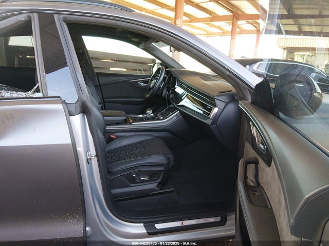 2021 AUDI RS Q8 WU1ARBF15MD023393 Photo 4