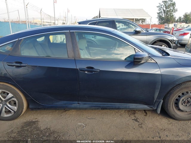 Honda Civic Lx 2017 2HGFC2F58HH523534 Image 13
