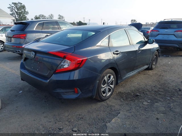 Honda Civic Lx 2017 2HGFC2F58HH523534 Image 4
