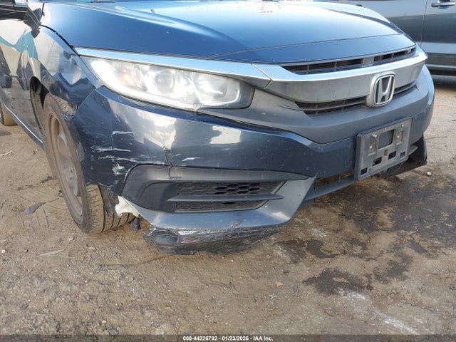 Honda Civic Lx 2017 2HGFC2F58HH523534 Image 6