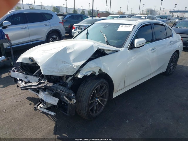 3MW5R1J05L8B14969 BMW 330I