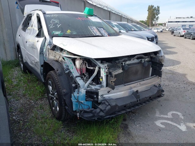 Toyota Rav4 Xle Premium 2019 JTMC1RFV2KJ012746 zdjęcie główne