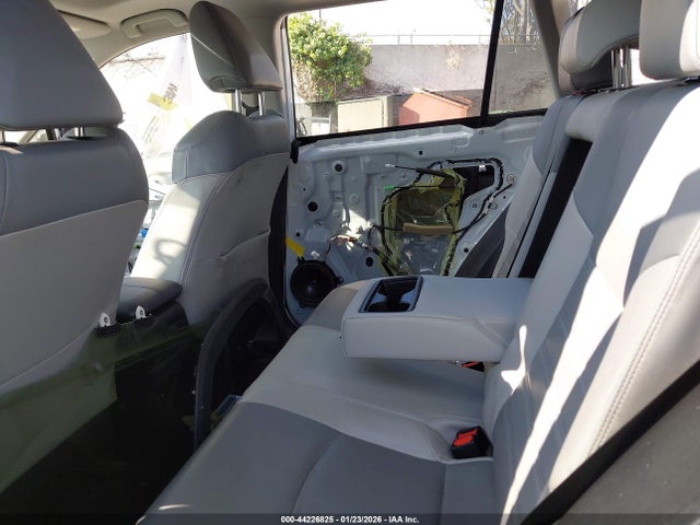 Toyota Rav4 Xle Premium 2019 JTMC1RFV2KJ012746 Image 18