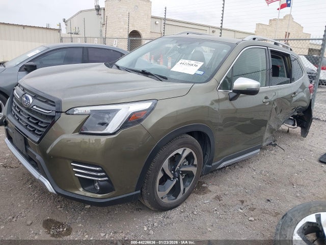 Subaru Forester Touring 2023 JF2SKARC5PH500870 Image 2