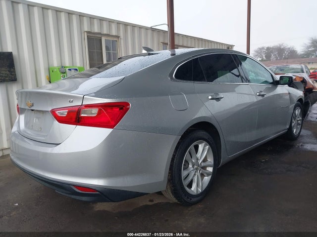 1G1ZD5STXJF270201 Chevrolet MALIBU LT