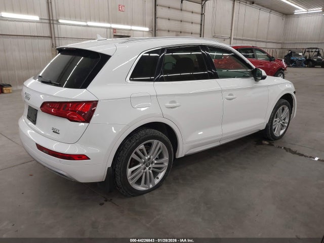 2018 AUDI Q5 WA1BNAFY0J2032671 Photo 3