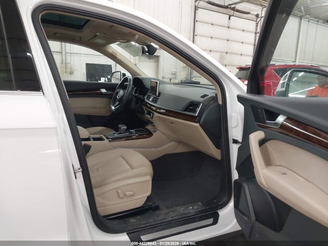 2018 AUDI Q5 WA1BNAFY0J2032671 Photo 4