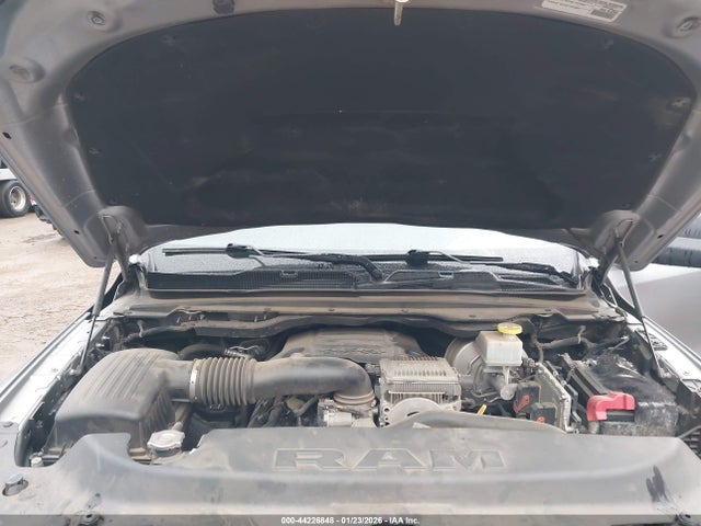 44226848 :رقم المزاد ، 1C6SRFFT7KN791708 vin ، 2019 Ram 1500 Big Horn/lone Star  4x4 5'7 Box مزاد بيع