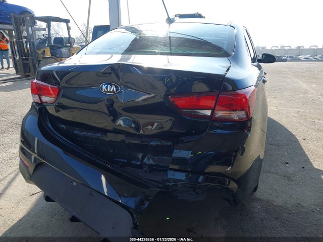 3KPA24AD0LE353373 KIA RIO S