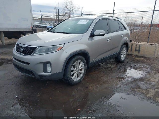 5XYKUDA78FG601353 KIA Sorento Ex V6