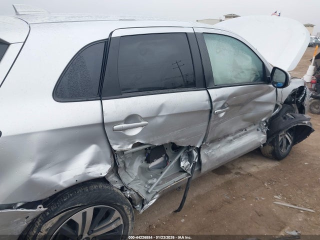 2021 MITSUBISHI OUTLANDER SPORT JA4APVAU3MU032013 Photo 5