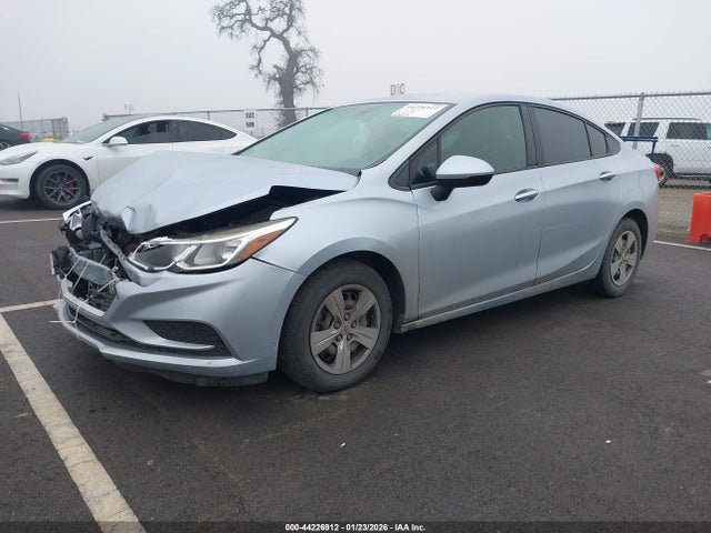 1G1BC5SM0H7190178 Chevrolet Cruze Ls Auto