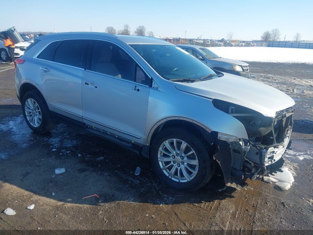 44226914 :رقم المزاد ، 1GYKNARS4JZ215764 vin ، 2018 Cadillac Xt5 Standard مزاد بيع
