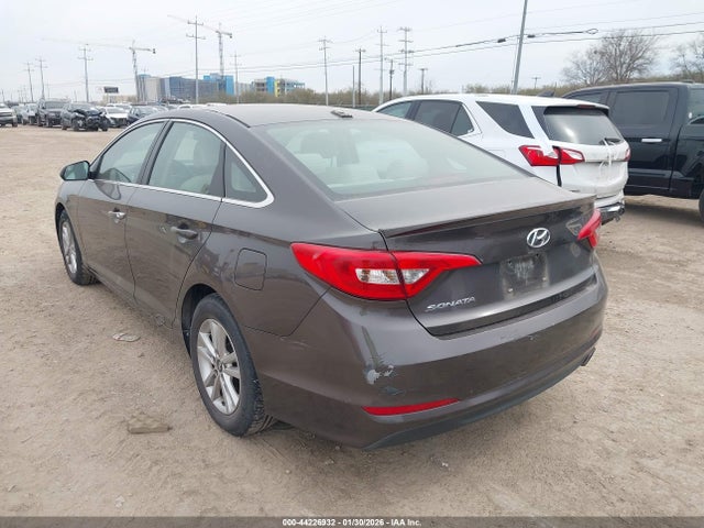 Hyundai SONATA SE 2015 5NPE24AF7FH113529 Image 12