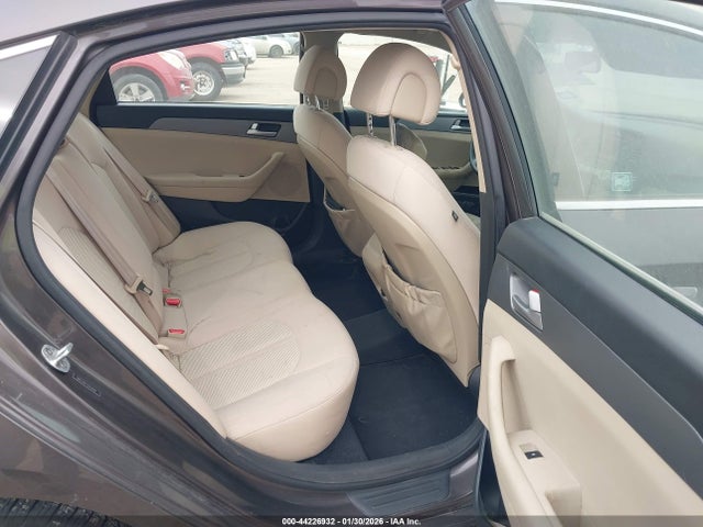 Hyundai SONATA SE 2015 5NPE24AF7FH113529 Image 8
