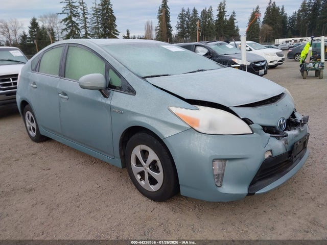 Toyota Prius Three 2014 JTDKN3DU1E1792914 главное изображение