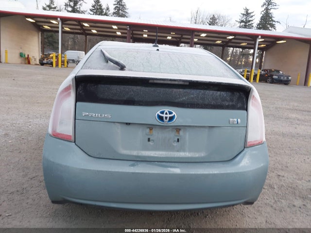 Toyota Prius Three 2014 JTDKN3DU1E1792914 Image 16