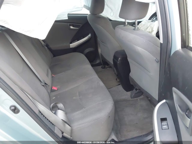 Toyota Prius Three 2014 JTDKN3DU1E1792914 Image 8