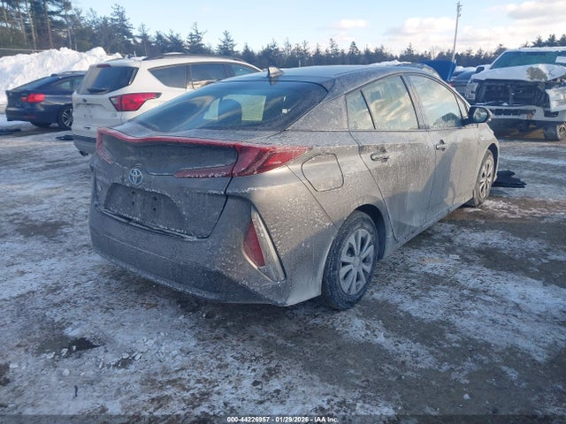 JTDKARFP1J3099216 Toyota Prius Prime Plus