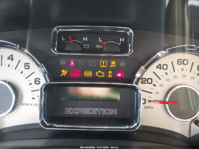 44226959 :رقم المزاد ، 1FMJU1J56DEF02508 vin ، 2013 Ford Expedition King Ranch مزاد بيع