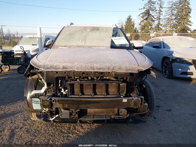 Hyundai Venue Limited 2022 KMHRC8A37NU182877 Image 13