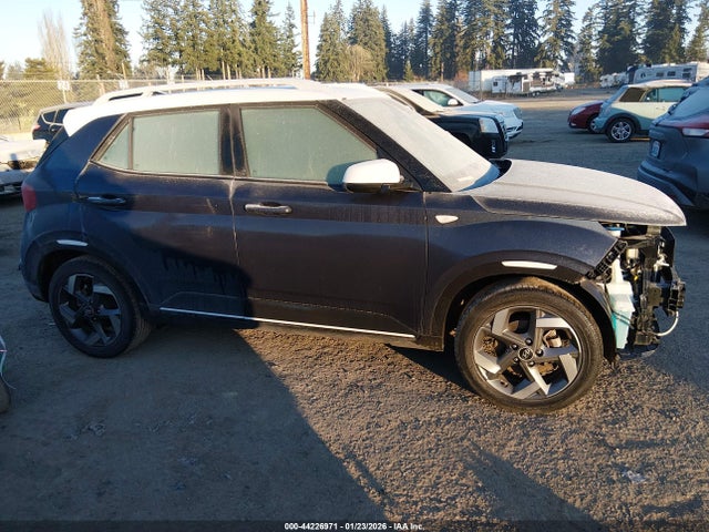 Hyundai Venue Limited 2022 KMHRC8A37NU182877 Image 14