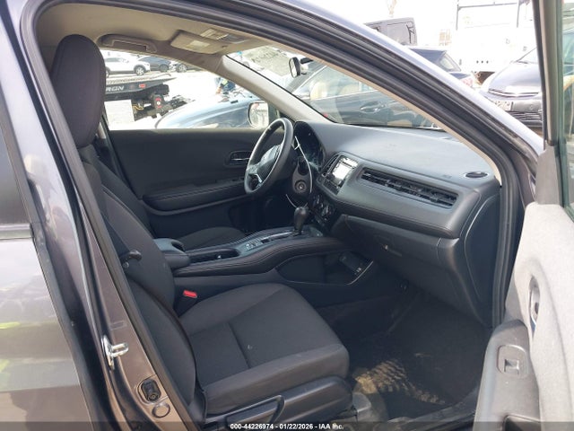 3CZRU5H39KG702642 Honda HR-V LX
