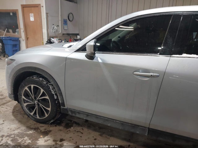 Auction sale of the 2022 Mazda Cx-5 2.5 S Premium Plus, vin: JM3KFBEM3N0528192, lot number: 44227029