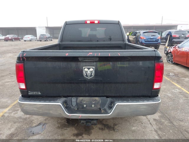 Продаж на аукціоні авто 2019 Ram 1500 Classic Tradesman  4x2 6'4 Box, vin: 1C6RR6FG1KS594133, номер лоту: 44227038