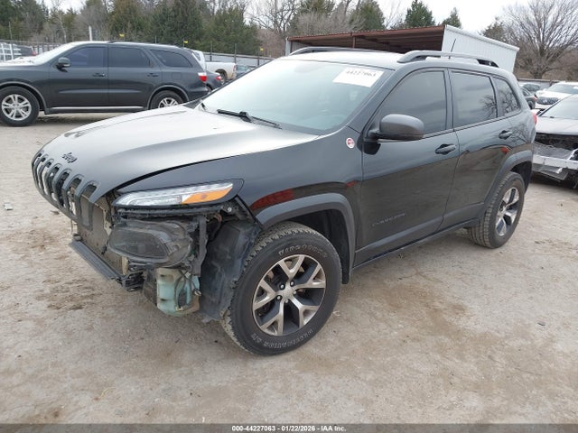 2018 Jeep Cherokee Trailhawk 4x4 მანქანა იყიდება აუქციონზე, vin: 1C4PJMBB8JD567245, აუქციონის ნომერი: 44227063