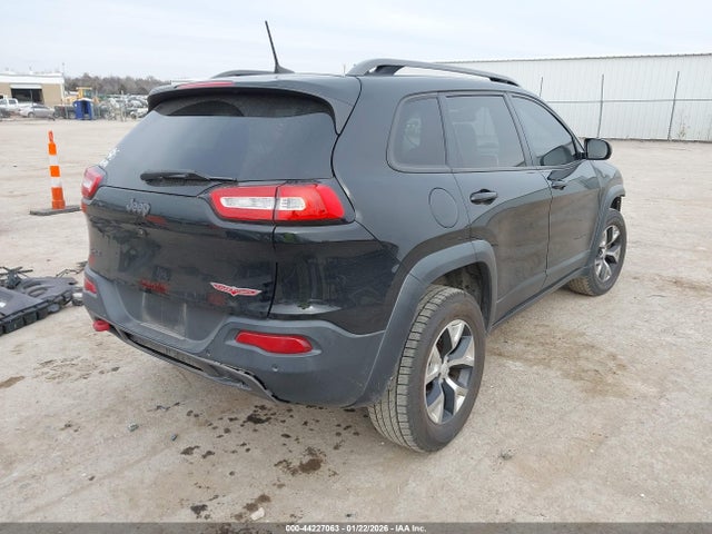 2018 Jeep Cherokee Trailhawk 4x4 მანქანა იყიდება აუქციონზე, vin: 1C4PJMBB8JD567245, აუქციონის ნომერი: 44227063